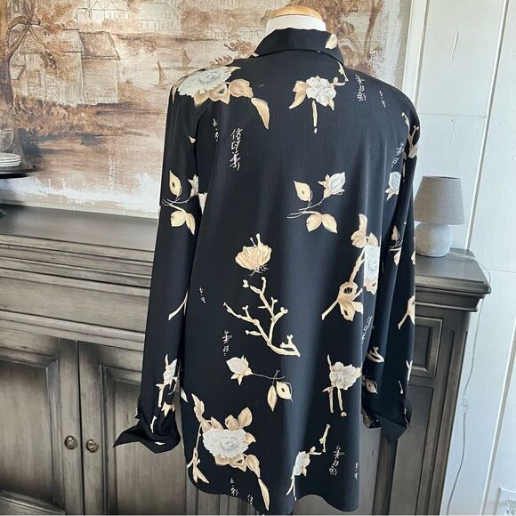 Vintage Christie & Jill Asian Buttoned Down Black Floral Blouse size Lg Grande - Picture 2 of 12